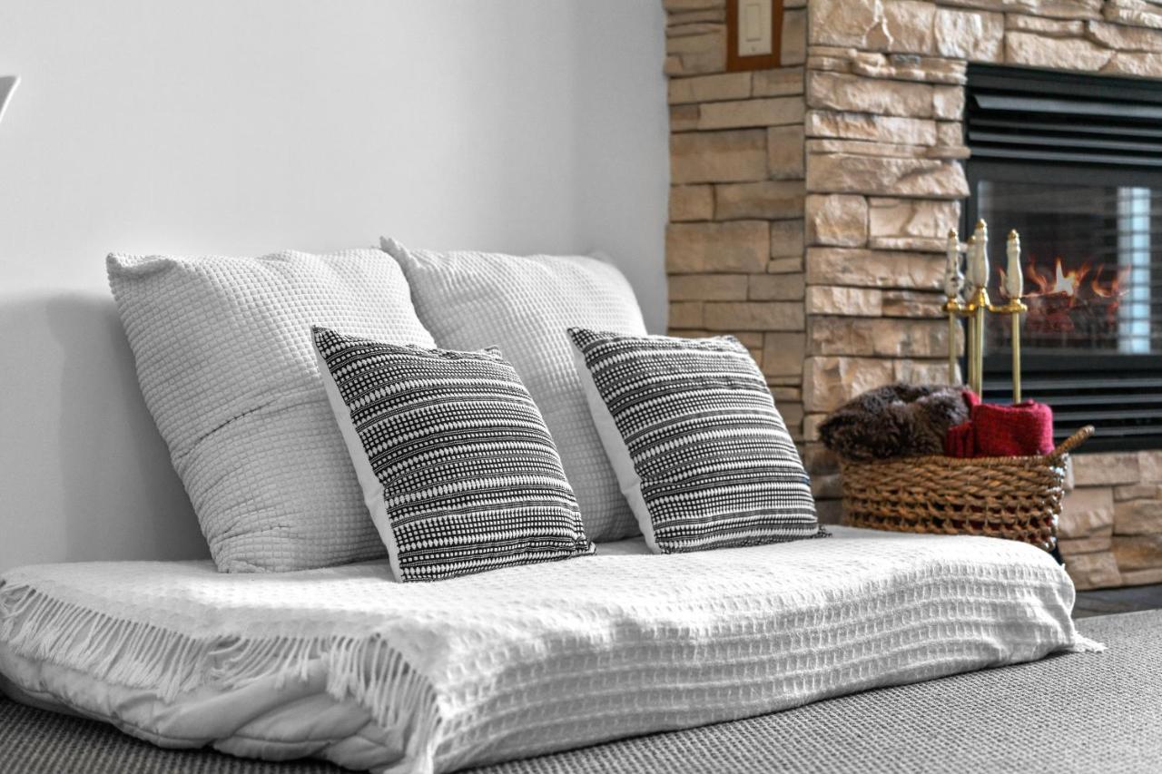 ⭐️ Luxury Mountain View Studio In Canmore ⭐️ Buitenkant foto