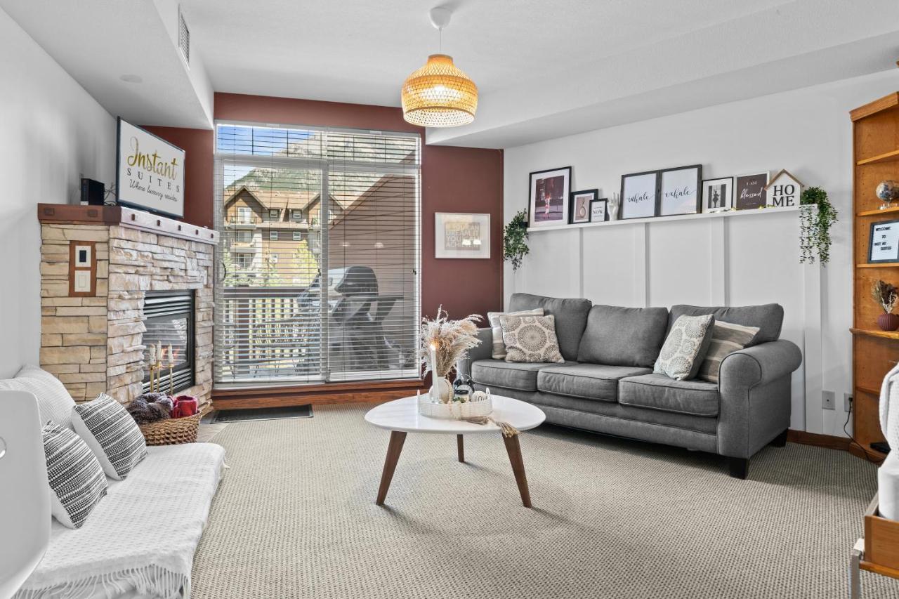 ⭐️ Luxury Mountain View Studio In Canmore ⭐️ Buitenkant foto