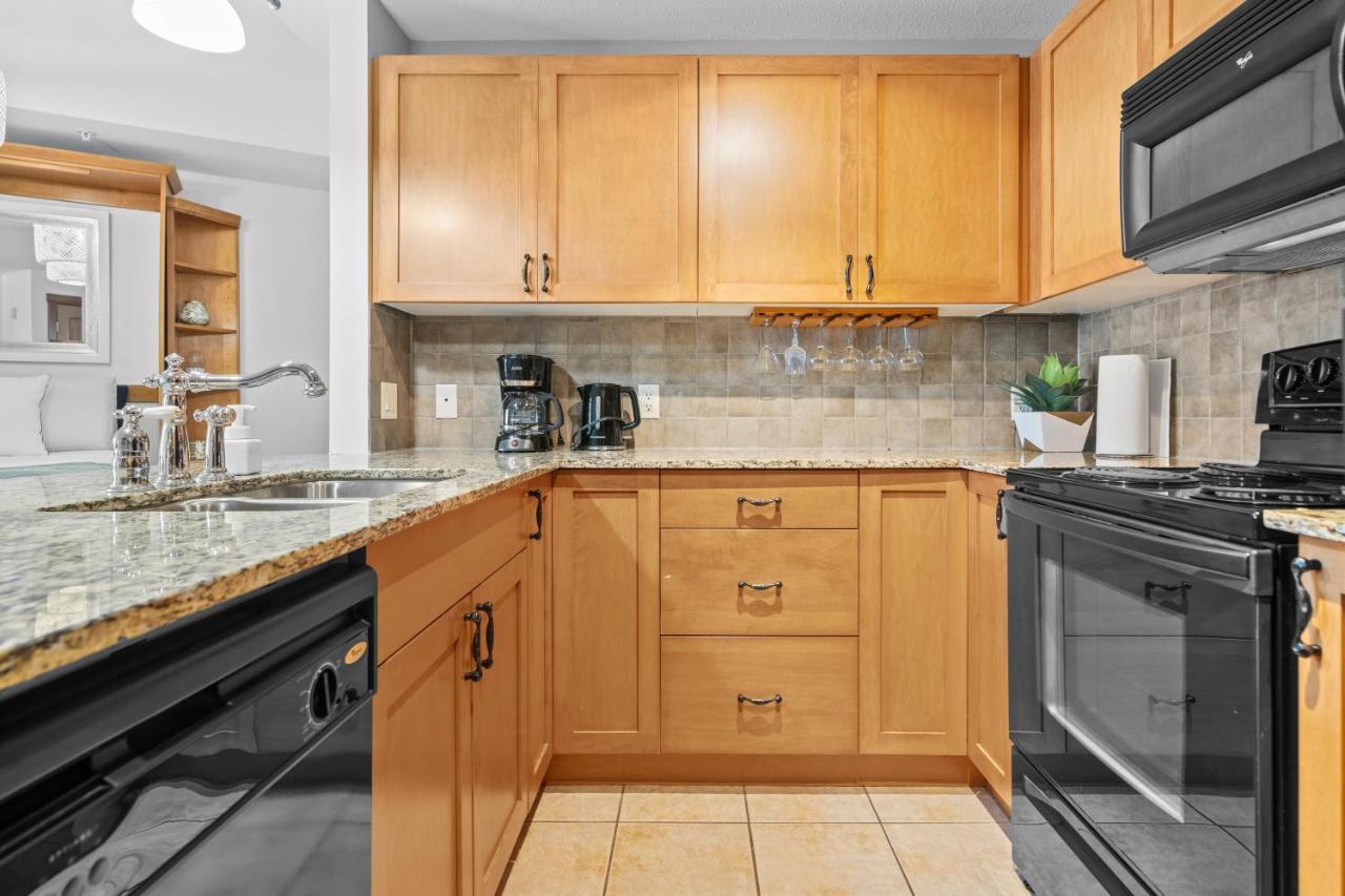 ⭐️ Luxury Mountain View Studio In Canmore ⭐️ Buitenkant foto